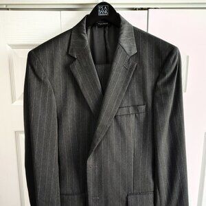 Men's Jos. A. Bank Charcoal Gray Signature Suit, 44L Jacket 38W/33L pants